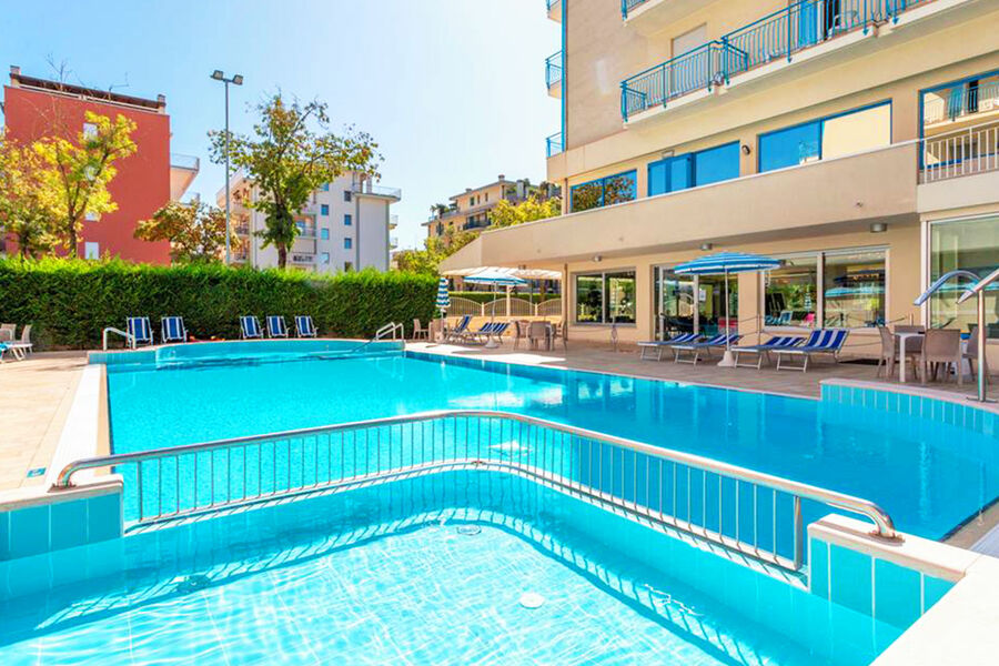 Piscine de l'hôtel